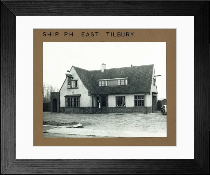 Framed Print : Photograph of Ship PH, Tilbury (New), Essex Framed Print : Photograph of Ship PH, Tilbury (New), Essex