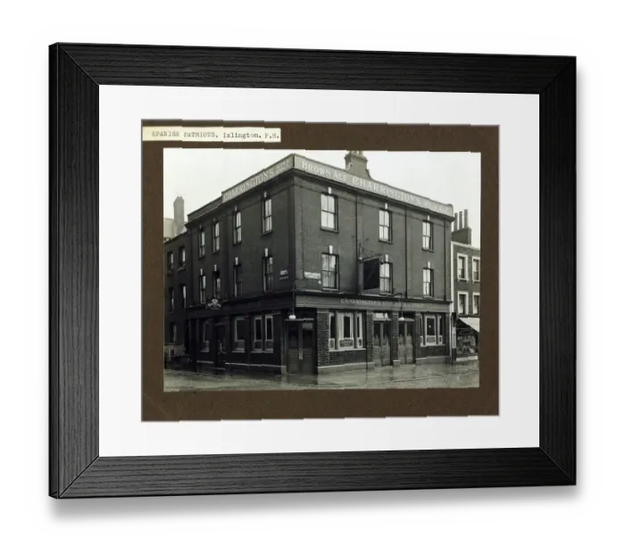 Framed Print : Photograph of Spanish Patriots PH, Islington, London Framed Print : Photograph of Spanish Patriots PH, Islington, London