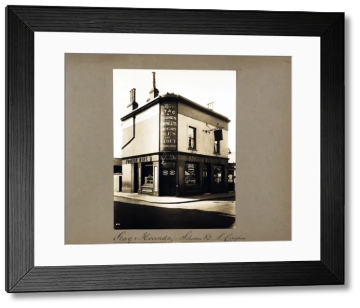 Framed Print : Photograph of Stag & Hounds PH, Croydon, Surrey Framed Print : Photograph of Stag & Hounds PH, Croydon, Surrey