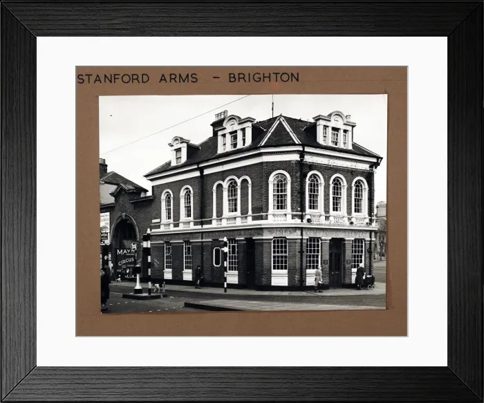 Framed Print : Photograph of Stanford Arms, Brighton, Sussex Framed Print : Photograph of Stanford Arms, Brighton, Sussex