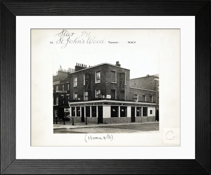 Framed Print : Photograph of Star PH, St Johns Wood, London Framed Print : Photograph of Star PH, St Johns Wood, London