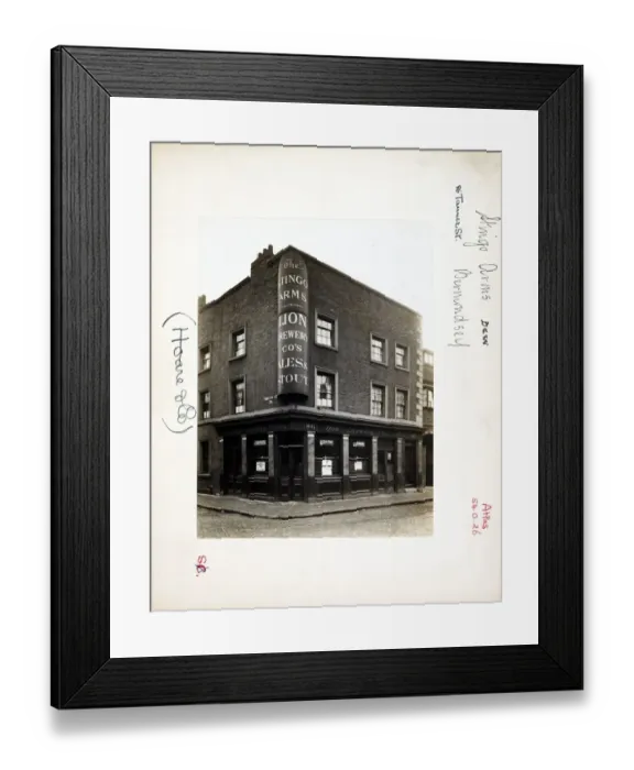 Framed Print : Photograph of Stingo Arms, Bermondsey, London Framed Print : Photograph of Stingo Arms, Bermondsey, London