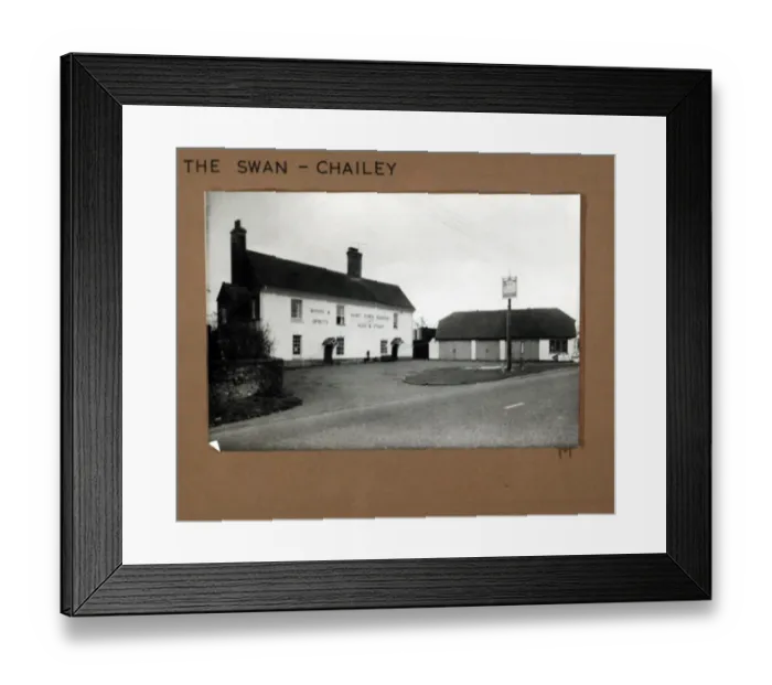Framed Print : Photograph of Swan PH, Chailey, Sussex Framed Print : Photograph of Swan PH, Chailey, Sussex
