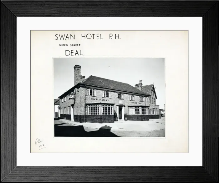 Framed Print : Photograph of Swan Hotel, Deal, Kent Framed Print : Photograph of Swan Hotel, Deal, Kent