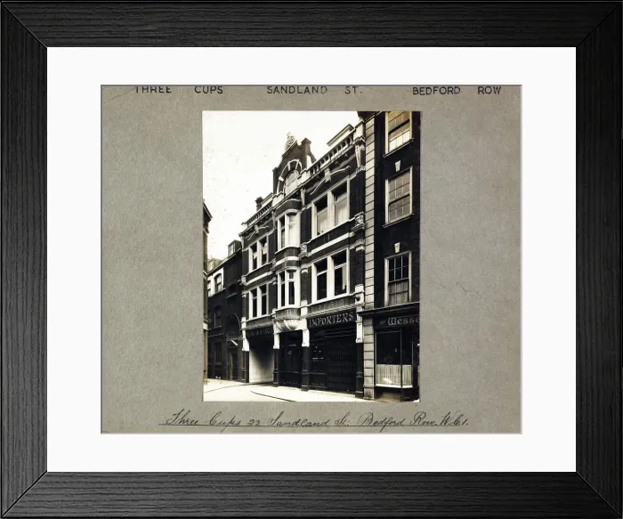 Framed Print : Photograph of Three Cups PH, Bloomsbury, London Framed Print : Photograph of Three Cups PH, Bloomsbury, London