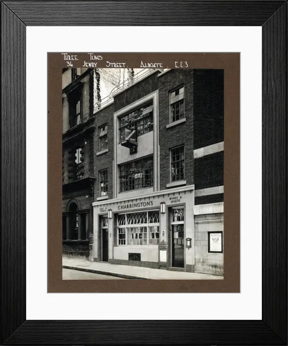 Framed Print : Photograph of Three Tuns PH, Aldgate, London Framed Print : Photograph of Three Tuns PH, Aldgate, London