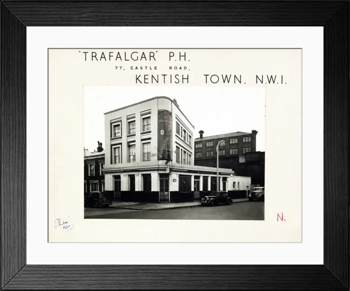 Framed Print : Photograph of Trafalgar PH, Kentish Town, London Framed Print : Photograph of Trafalgar PH, Kentish Town, London