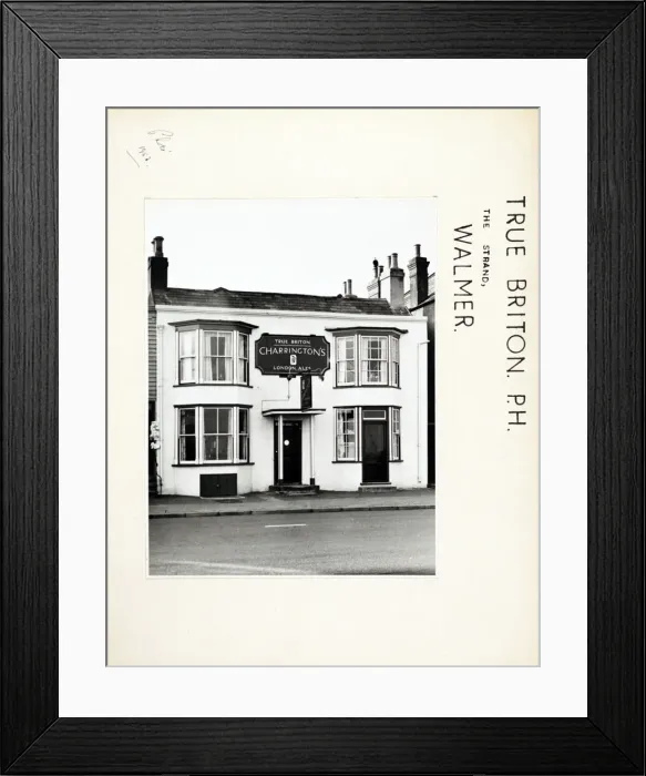 Framed Print : Photograph of True Briton PH, Walmer, Kent Framed Print : Photograph of True Briton PH, Walmer, Kent