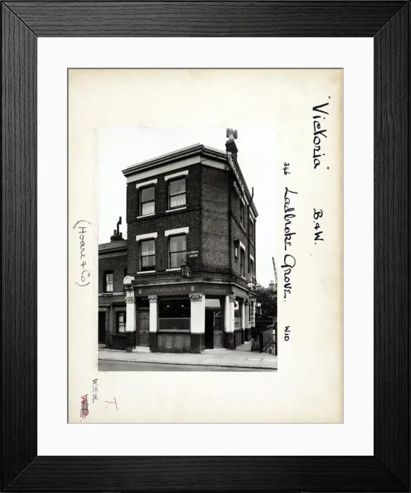 Framed Print : Photograph of Victoria PH, Ladbroke Grove, London Framed Print : Photograph of Victoria PH, Ladbroke Grove, London