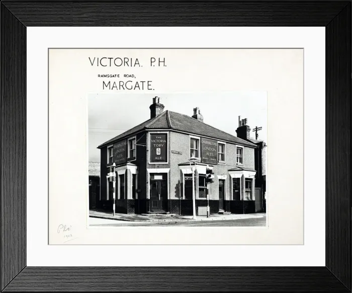 Framed Print : Photograph of Victoria PH, Margate, Essex Framed Print : Photograph of Victoria PH, Margate, Essex