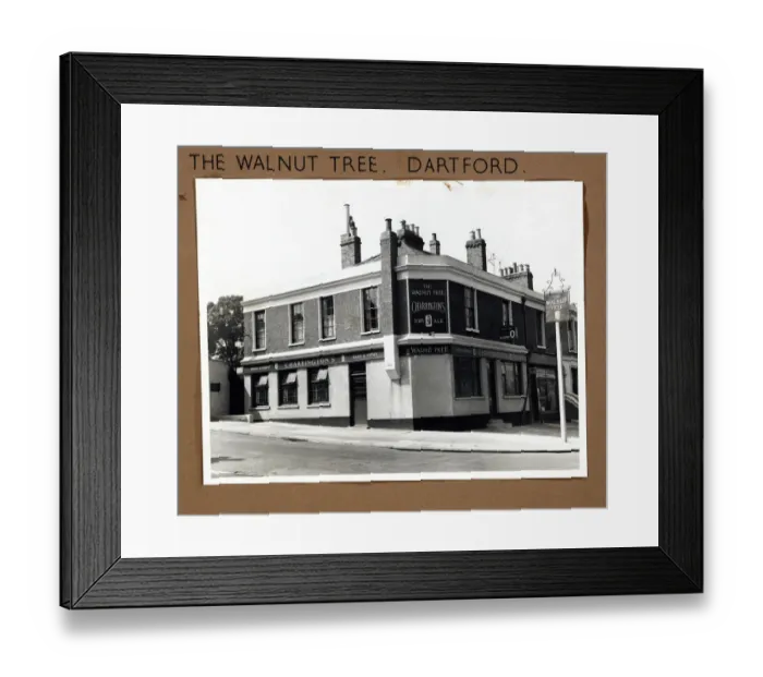 Framed Print : Photograph of Walnut Tree PH, Dartford, Kent Framed Print : Photograph of Walnut Tree PH, Dartford, Kent