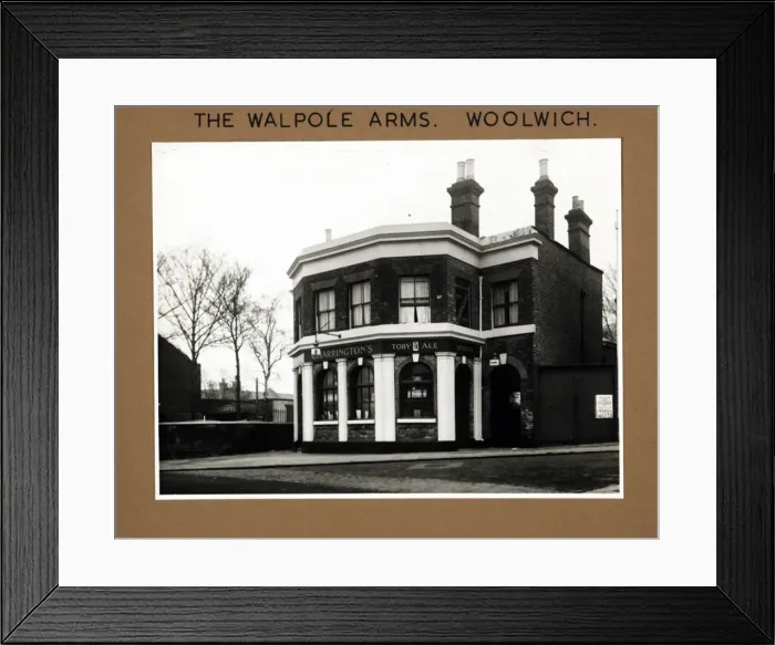 Framed Print : Photograph of Walpole Arms, Woolwich, London Framed Print : Photograph of Walpole Arms, Woolwich, London