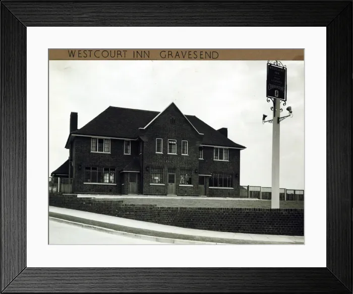 Framed Print : Photograph of Westcourt Inn, Gravesend, Kent Framed Print : Photograph of Westcourt Inn, Gravesend, Kent