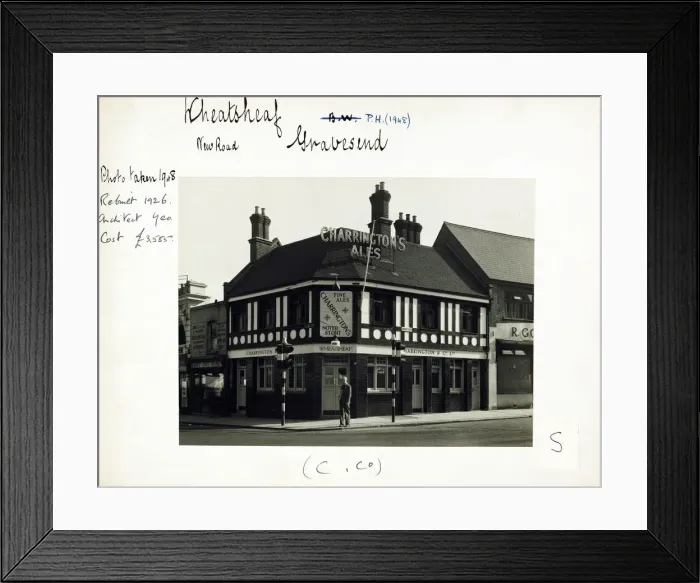 Framed Print : Photograph of Wheatsheaf PH, Gravesend, Kent Framed Print : Photograph of Wheatsheaf PH, Gravesend, Kent