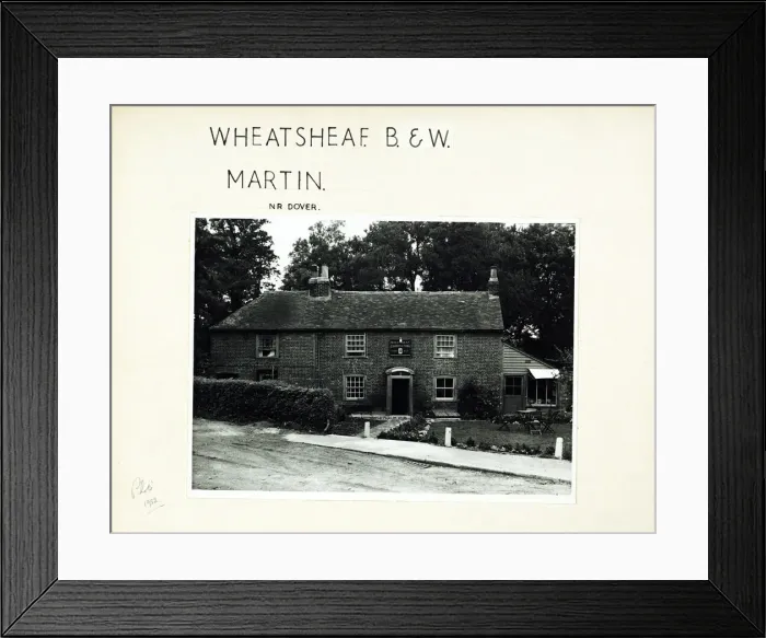 Framed Print : Photograph of Wheatsheaf PH, Martin, Kent Framed Print : Photograph of Wheatsheaf PH, Martin, Kent
