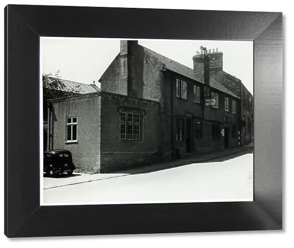 Photograph of Wheatsheaf Inn, South Petherton, Somerset