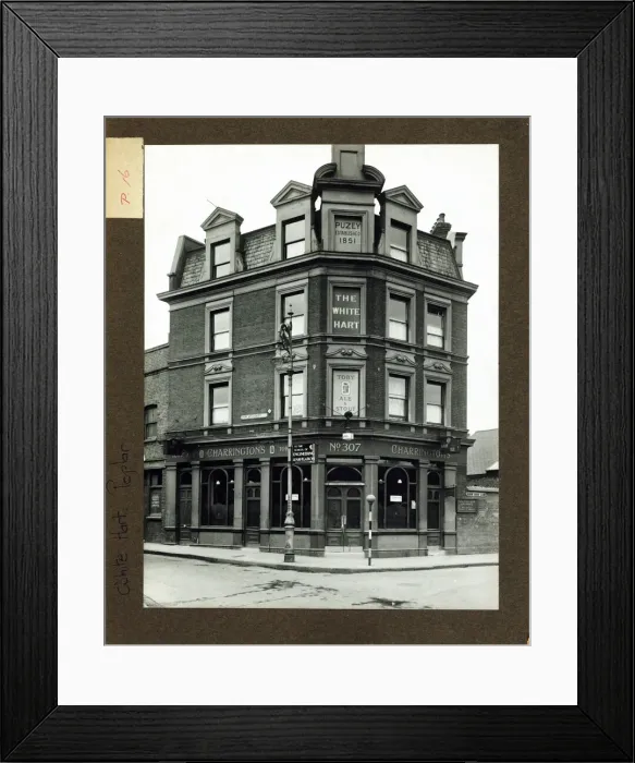 Framed Print : Photograph of White Hart PH, Poplar, London Framed Print : Photograph of White Hart PH, Poplar, London
