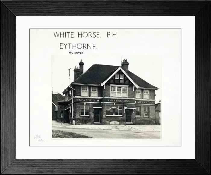 Framed Print : Photograph of White Horse PH, Eythorne, Kent Framed Print : Photograph of White Horse PH, Eythorne, Kent