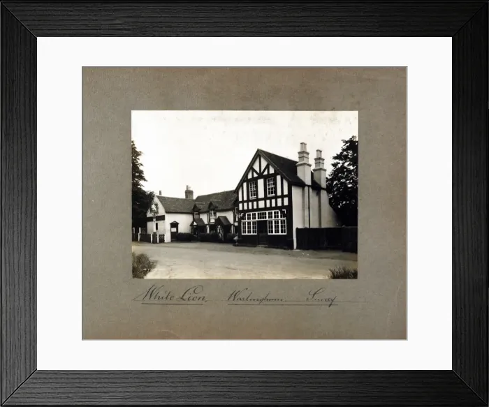 Framed Print : Photograph of White Lion PH, Warlingham, Surrey Framed Print : Photograph of White Lion PH, Warlingham, Surrey