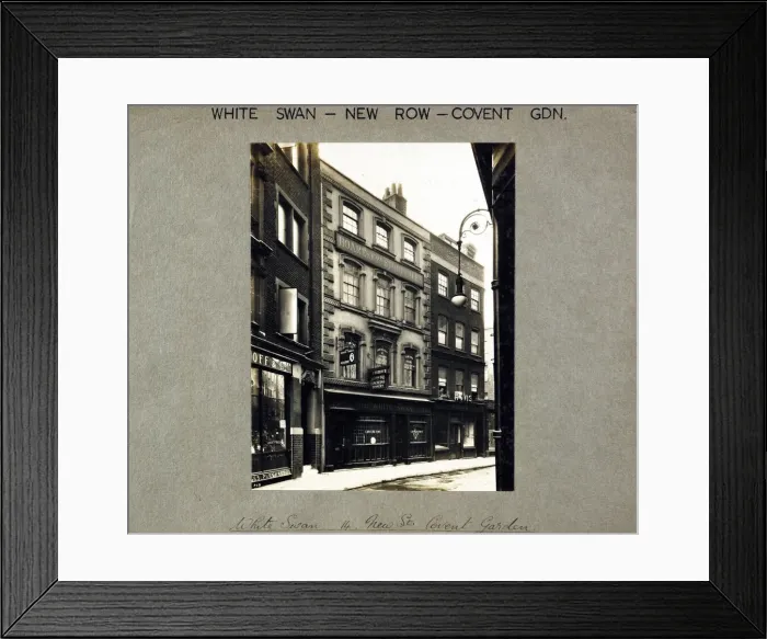 Framed Print : Photograph of White Swan PH, Covent Garden, London Framed Print : Photograph of White Swan PH, Covent Garden, London