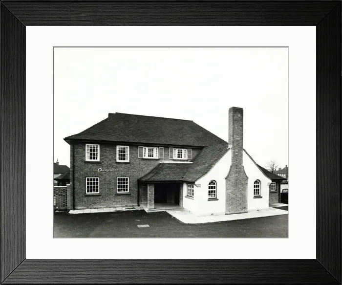 Framed Print : William The Conqueror PH, Harold Hill, Greater London Framed Print : William The Conqueror PH, Harold Hill, Greater London