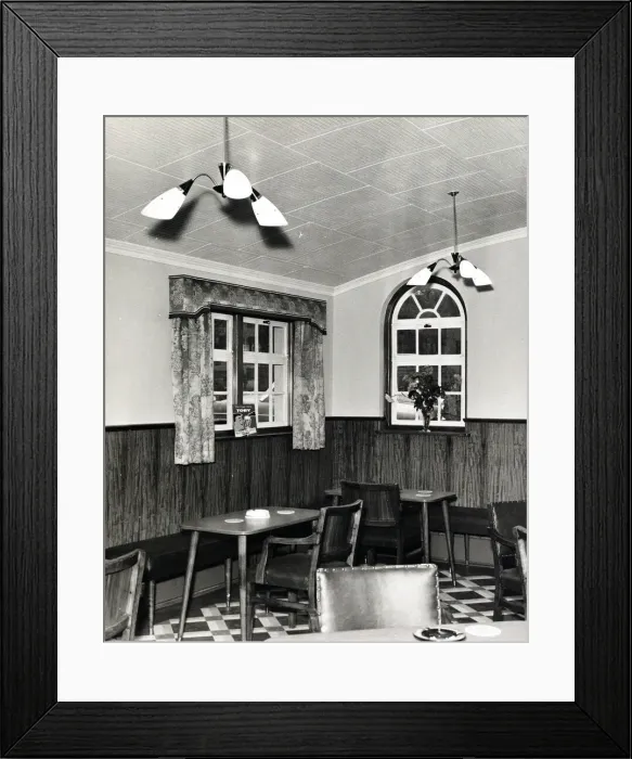 Framed Print : William The Conqueror PH, Harold Hill, Greater London Framed Print : William The Conqueror PH, Harold Hill, Greater London