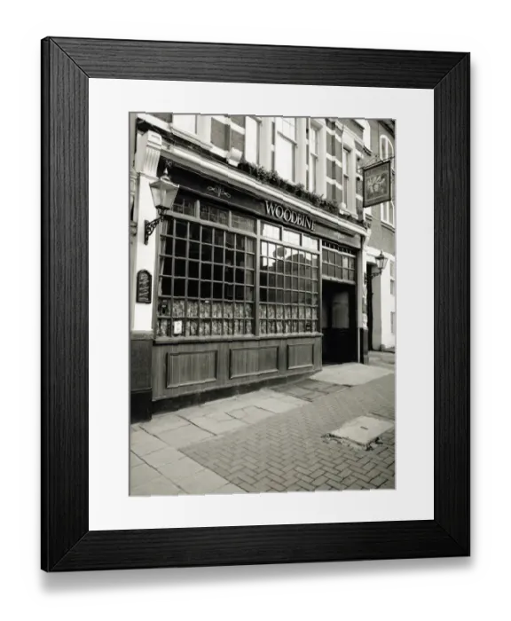 Framed Print : Photograph of Woodbine PH, Highbury, London Framed Print : Photograph of Woodbine PH, Highbury, London