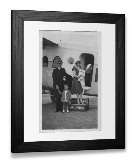 Framed Print : A family boarding an aeroplane, the Rapid Azur service of the Air Union line in July 1932 Framed Print : A family boarding an aeroplane, the Rapid Azur service of the Air Union line in July 1932