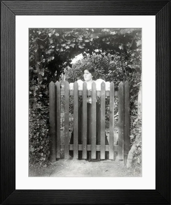 Framed Print : insertcaption Date: circa 1920s Framed Print : insertcaption Date: circa 1920s