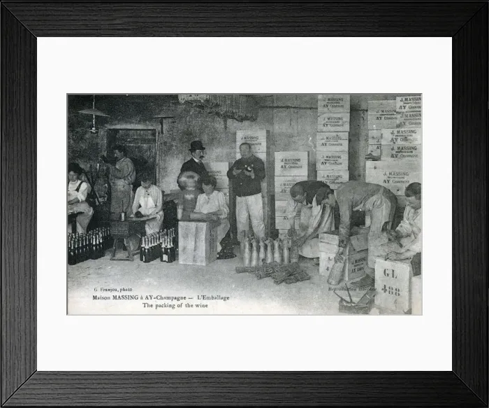 Framed Print : insertcaption Date: circa 1920s Framed Print : insertcaption Date: circa 1920s