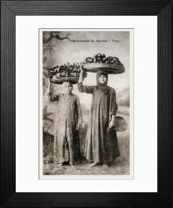 Framed Print : insertcaption Date: circa 1920s Framed Print : insertcaption Date: circa 1920s