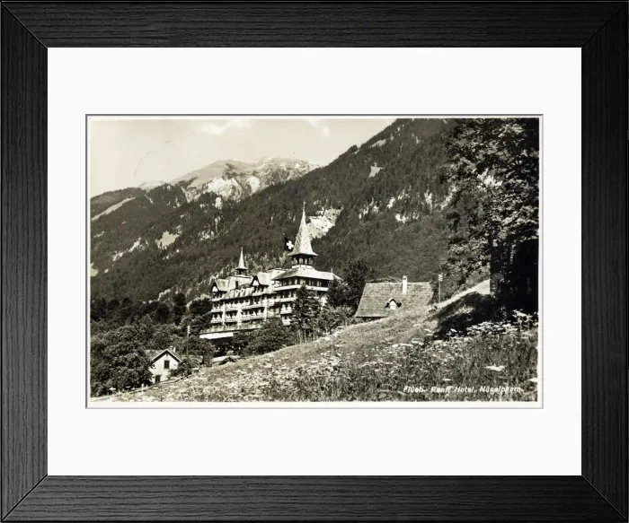Framed Print : insertcaption Date: circa 1920s Framed Print : insertcaption Date: circa 1920s