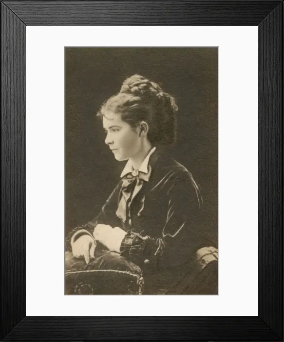 Framed Print : insertcaption Date: circa 1920s Framed Print : insertcaption Date: circa 1920s