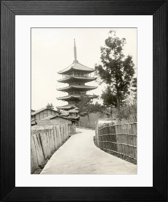 Framed Print : Yasaka Pagoda, Kyoto, Japan Framed Print : Yasaka Pagoda, Kyoto, Japan