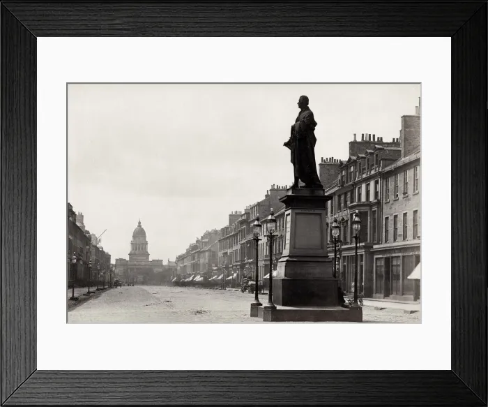 Framed Print : George St, Edinburgh, Scotland Framed Print : George St, Edinburgh, Scotland