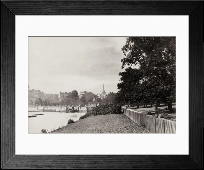 Framed Print : Kensington Park Gardens, London Framed Print : Kensington Park Gardens, London