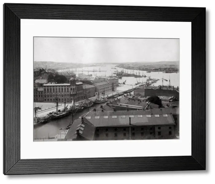 Framed Print : View of ships in the harbour at Gothenburg, Sweden Framed Print : View of ships in the harbour at Gothenburg, Sweden