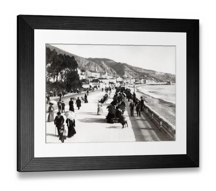 Framed Print : Menton, France, Promenade du Midi, Mediterranean Sea Framed Print : Menton, France, Promenade du Midi, Mediterranean Sea