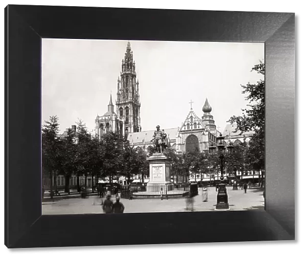 Belgium Antwerp Anvers - Place Verte et la Statue Rubene