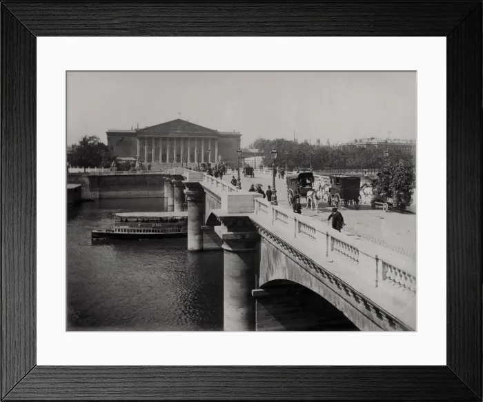 Framed Print : Concorde Bridge and Chamber of Deputies, Paris, France