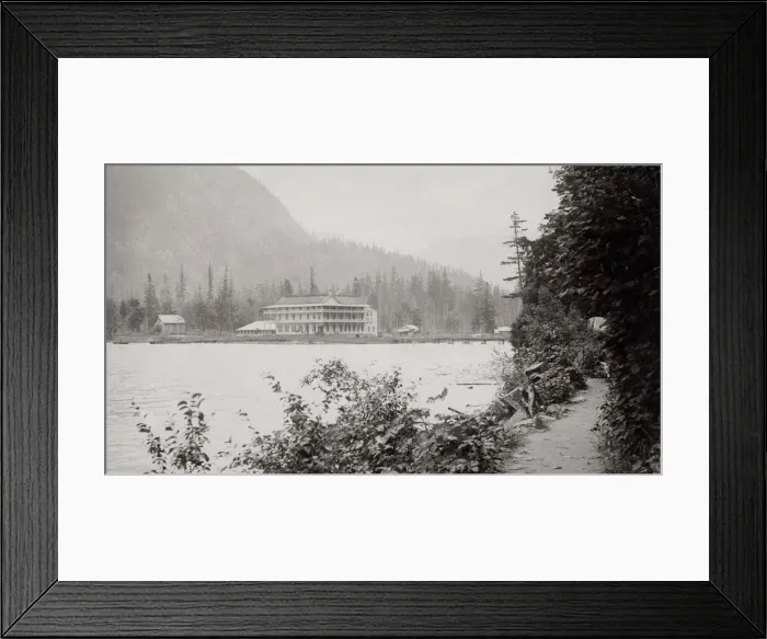 Framed Print : Saint Alice Hotel, Harrison Hot Springs British Columbia Can Framed Print : Saint Alice Hotel, Harrison Hot Springs British Columbia Can