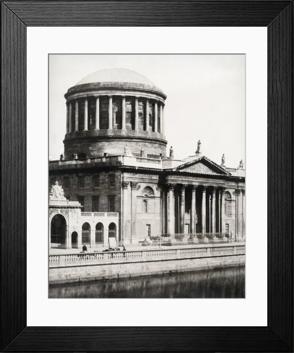Framed Print : Cupola of the Four Courts, Dublin, Ireland Framed Print : Cupola of the Four Courts, Dublin, Ireland
