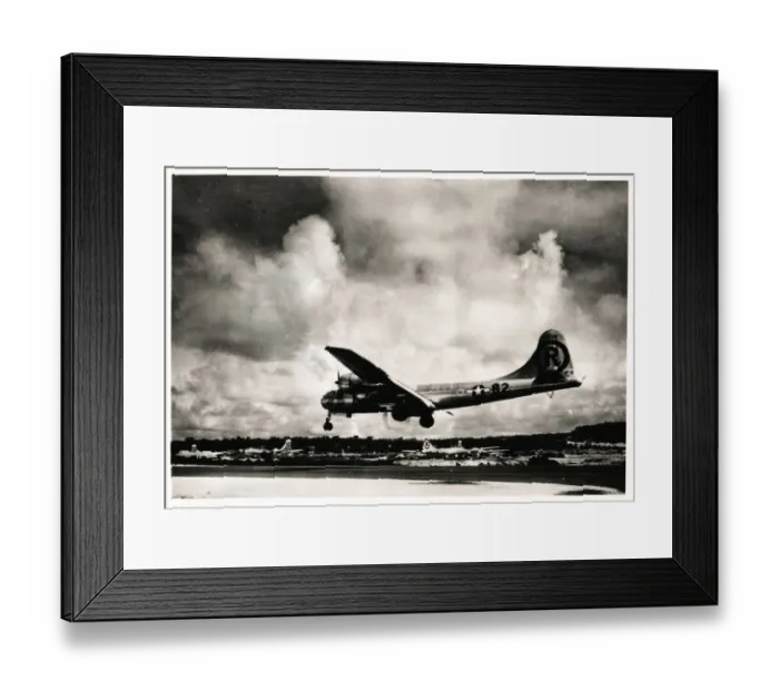 Framed Print : Enola Gay, aircraft, atom bomb Japan in 1945, WW II Framed Print : Enola Gay, aircraft, atom bomb Japan in 1945, WW II