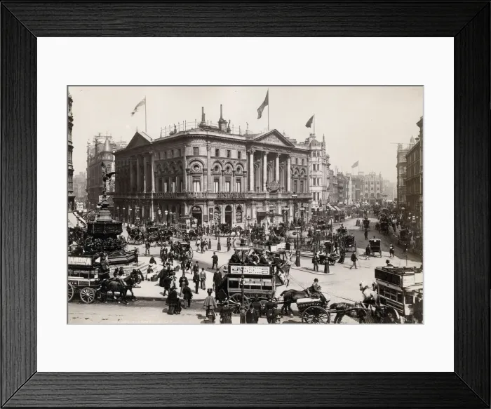 Framed Print : Piccadilly Circus London. horse drawn / pedestrian transport Framed Print : Piccadilly Circus London. horse drawn / pedestrian transport