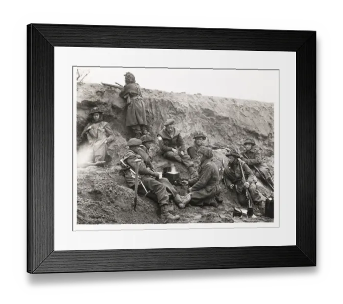 Framed Print : Vintage photograph WW II - British army soldiers cook meal Framed Print : Vintage photograph WW II - British army soldiers cook meal