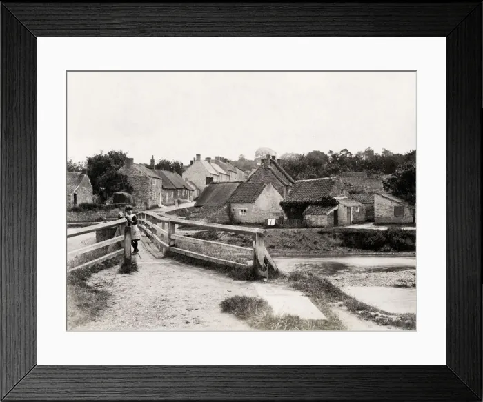 Framed Print : Village scene - Nunnington in Yorkshire, wooden bridge Framed Print : Village scene - Nunnington in Yorkshire, wooden bridge