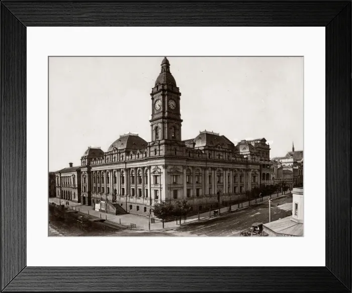 Framed Print : c. 1890s - street view in Melbourne Australia Framed Print : c. 1890s - street view in Melbourne Australia