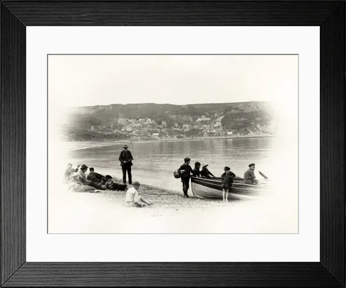 Framed Print : Boat on the beach at Runswick Bay, Yorkshire Framed Print : Boat on the beach at Runswick Bay, Yorkshire