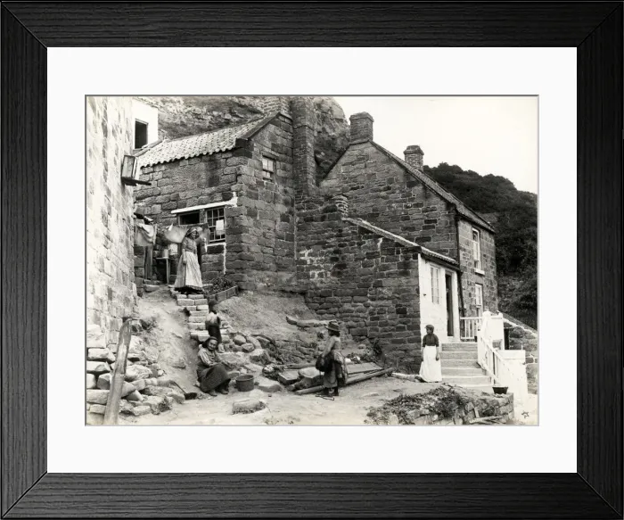 Framed Print : Cottages at Runswick Bay, Yorkshire Framed Print : Cottages at Runswick Bay, Yorkshire