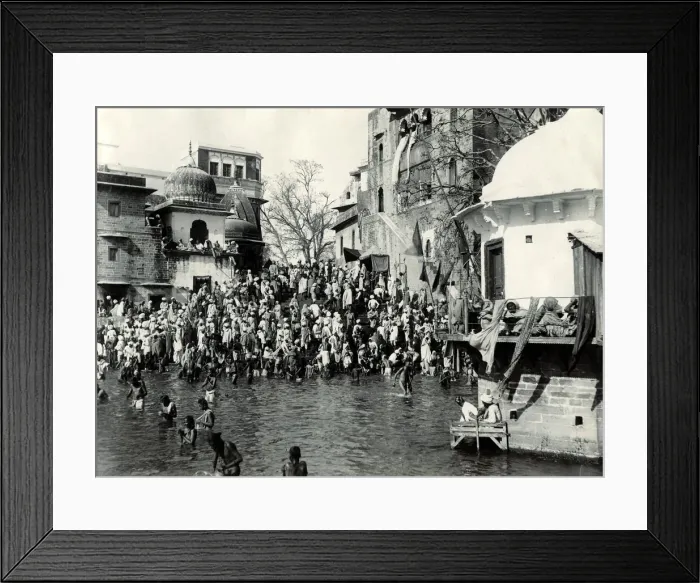 Framed Print : River bathing ghat Haridwar, India Framed Print : River bathing ghat Haridwar, India